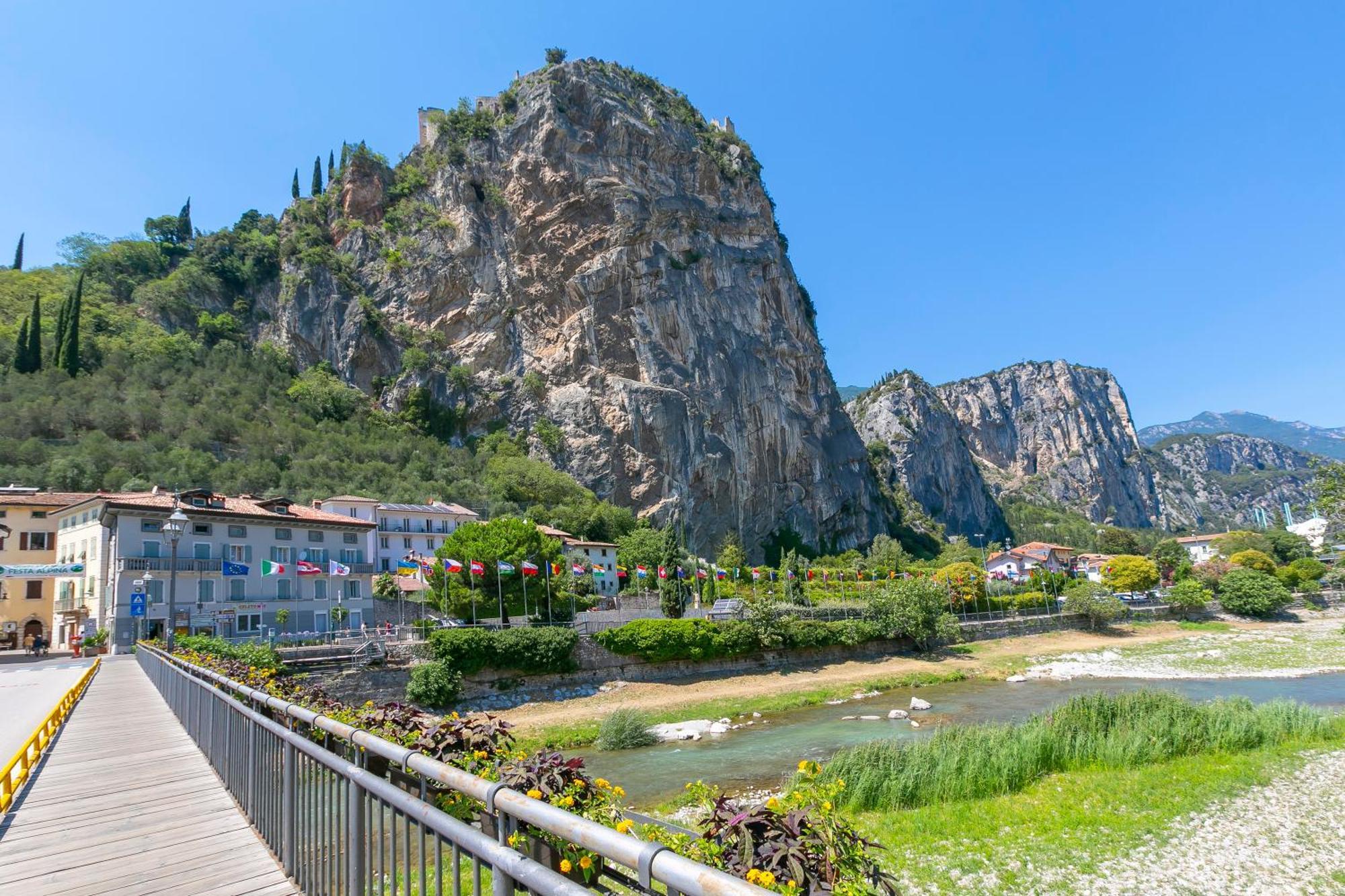 The Rock View - Happy Rentals Arco Exteriér fotografie