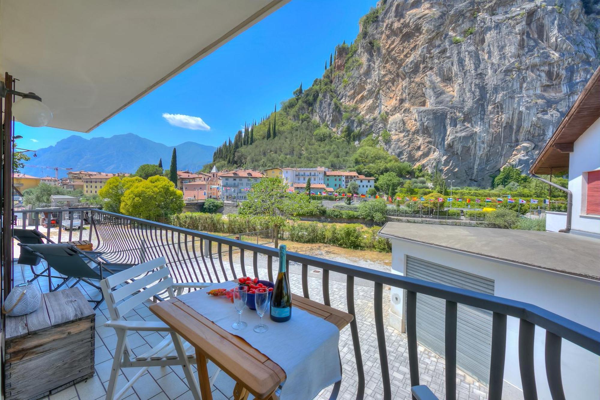 The Rock View - Happy Rentals Arco Exteriér fotografie
